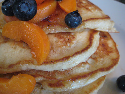 Apricot Almond Hotcakes