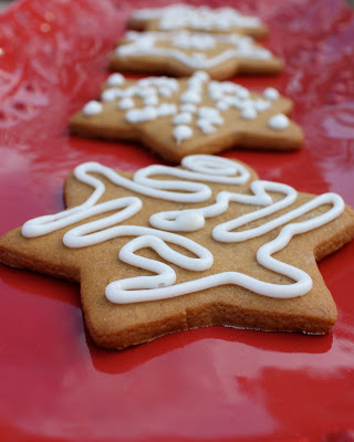 Lemon Gingerbread Cookies