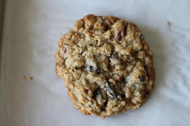 Raisin Pecan Oatmeal Cookies