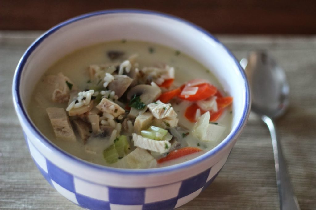 Slow Cooker Chicken and Wild Rice Soup