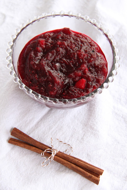 Apple Spice Cranberry Sauce