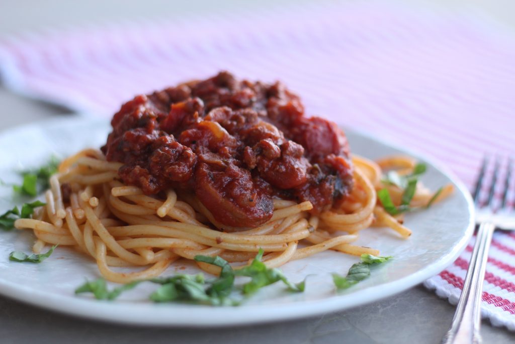 Family Favorite Slow Cooker Spaghetti Sauce