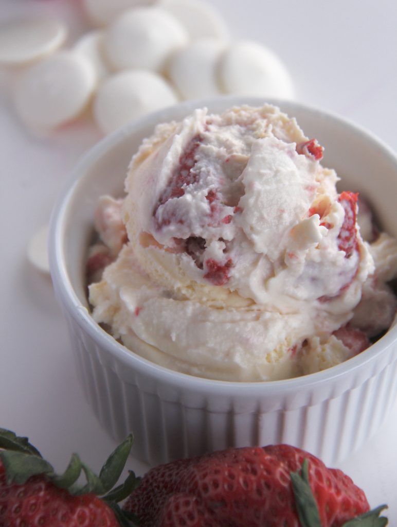 Fresh Strawberry White Chocolate Chunk Ice Cream | A Bountiful Kitchen