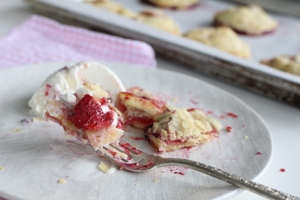 Mini Berry Handpies