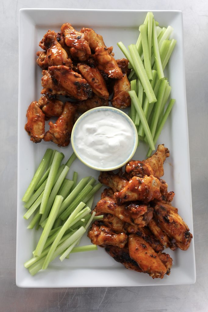 Baked Hot Wings with Creamy Gorgonzola Dipping Sauce