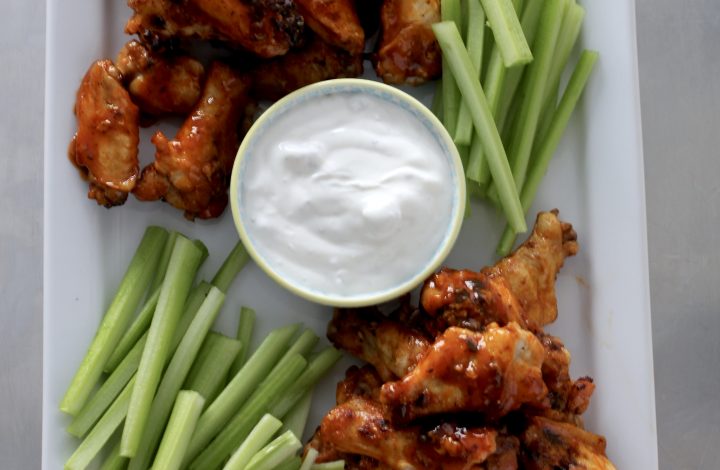 Baked Hot Wings with Creamy Gorgonzola Dipping Sauce