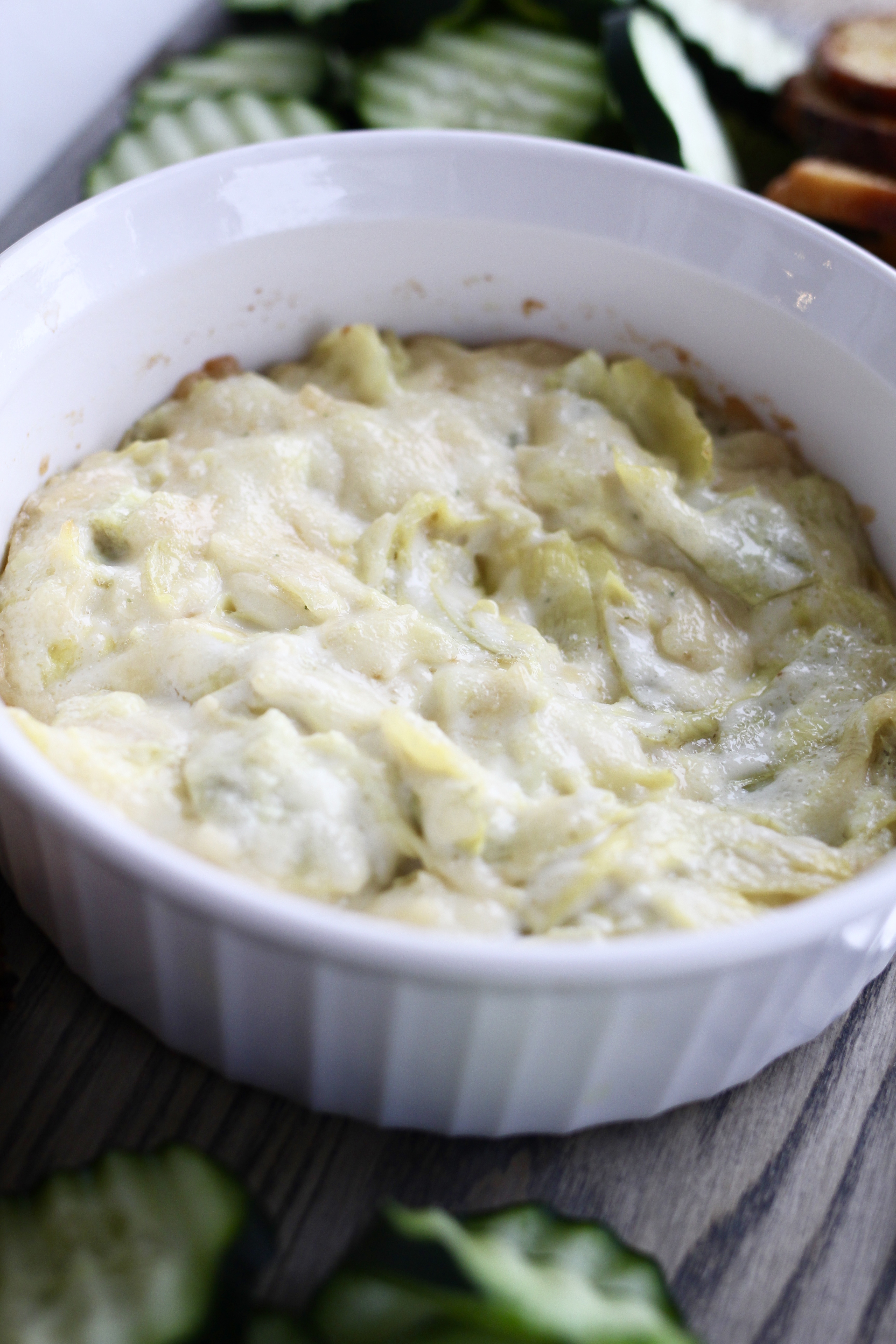 Cheesy Baked Artichoke Dip