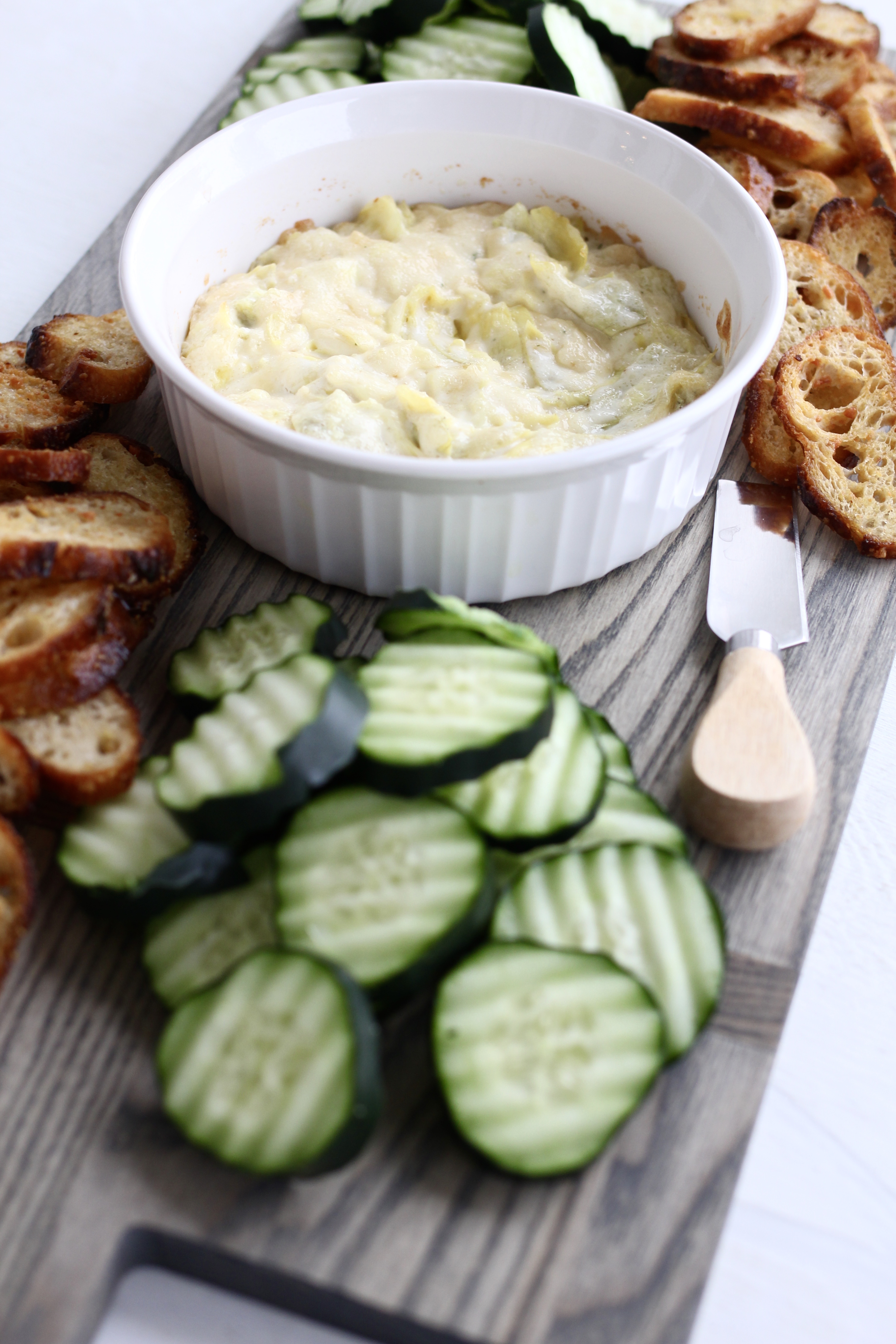 Cheesy Baked Artichoke Dip