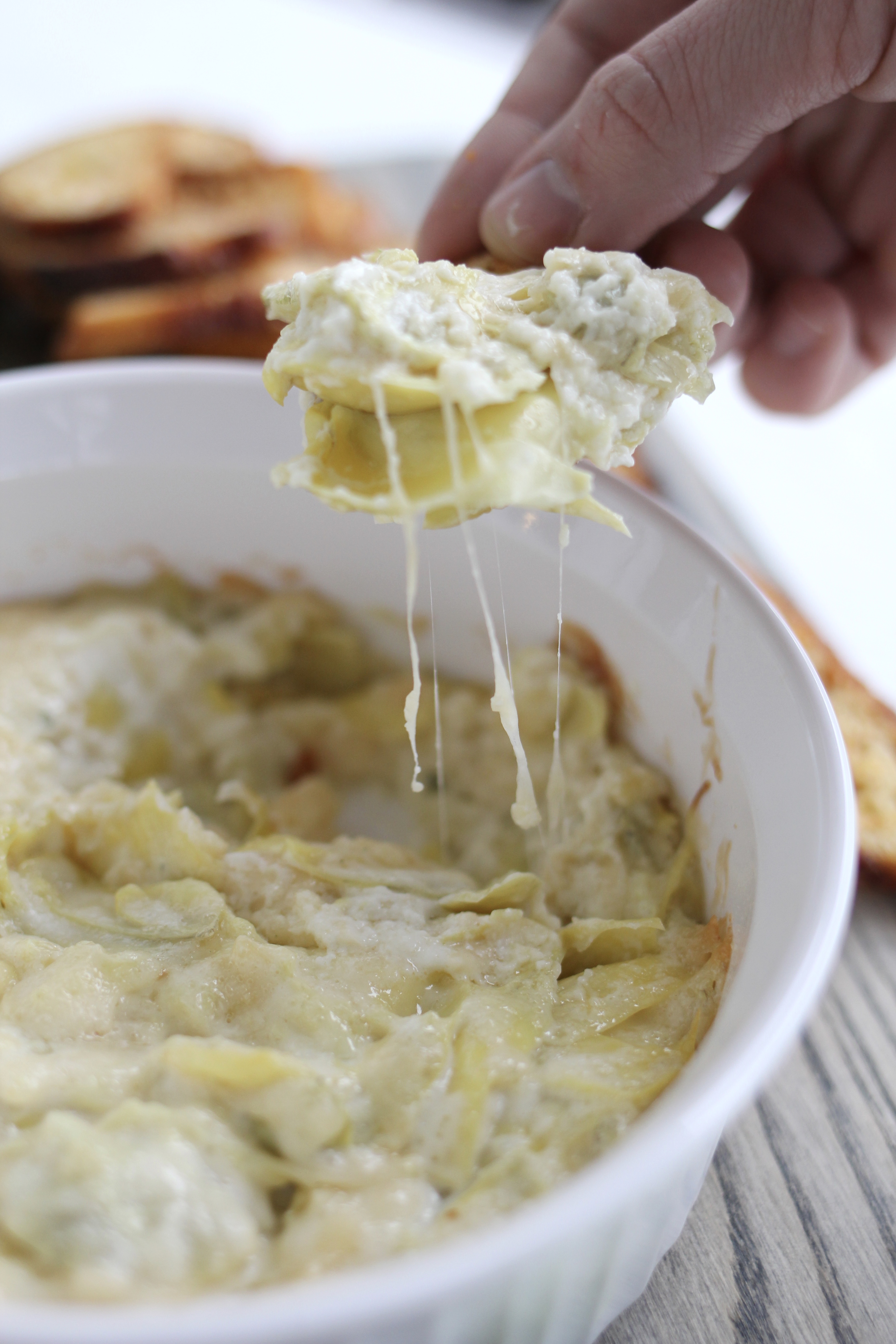 Cheesy Baked Artichoke Dip