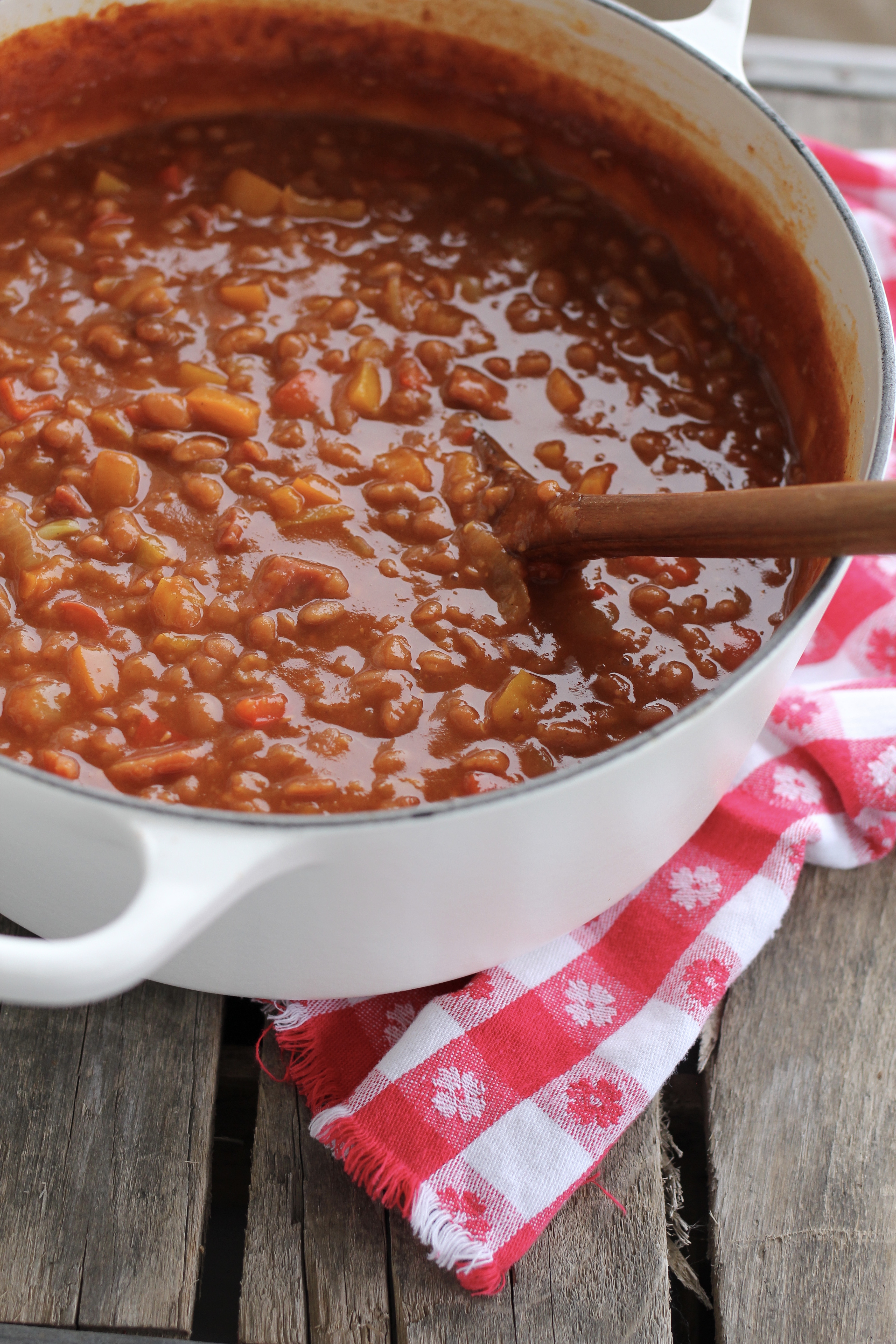 Homemade Baked Beans with Ham and Peppers