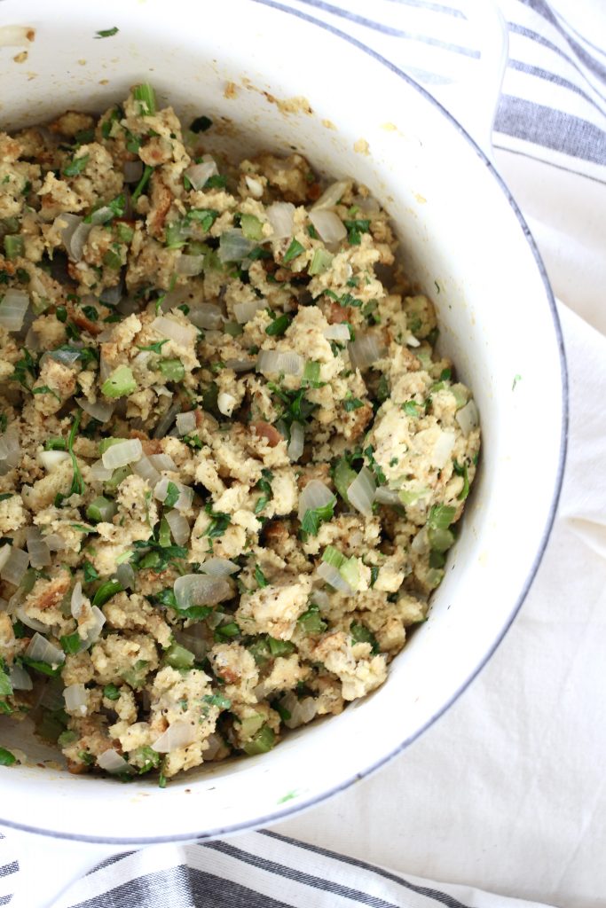 Meatless Cornbread Dressing