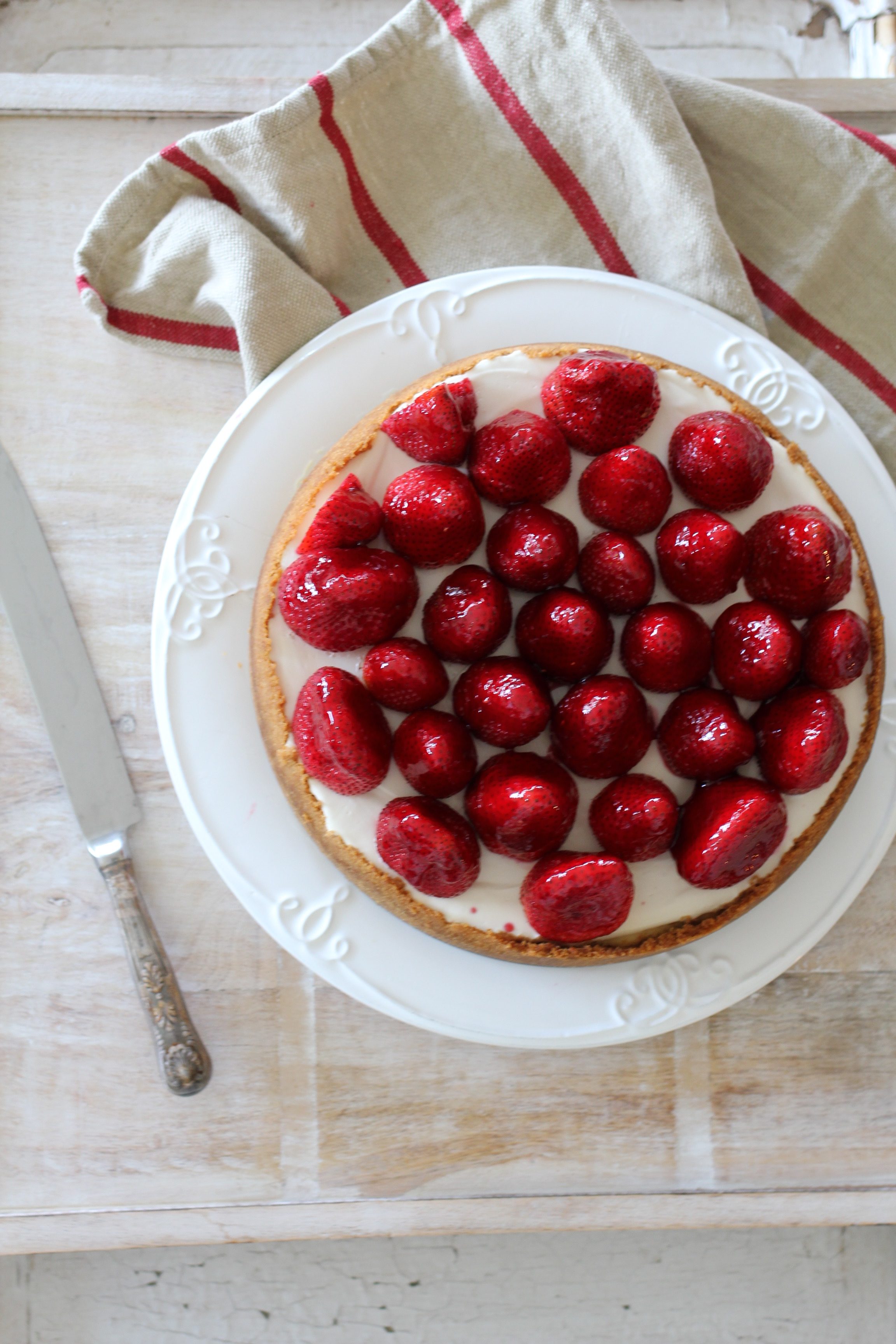 Classic Strawberry Cheesecake