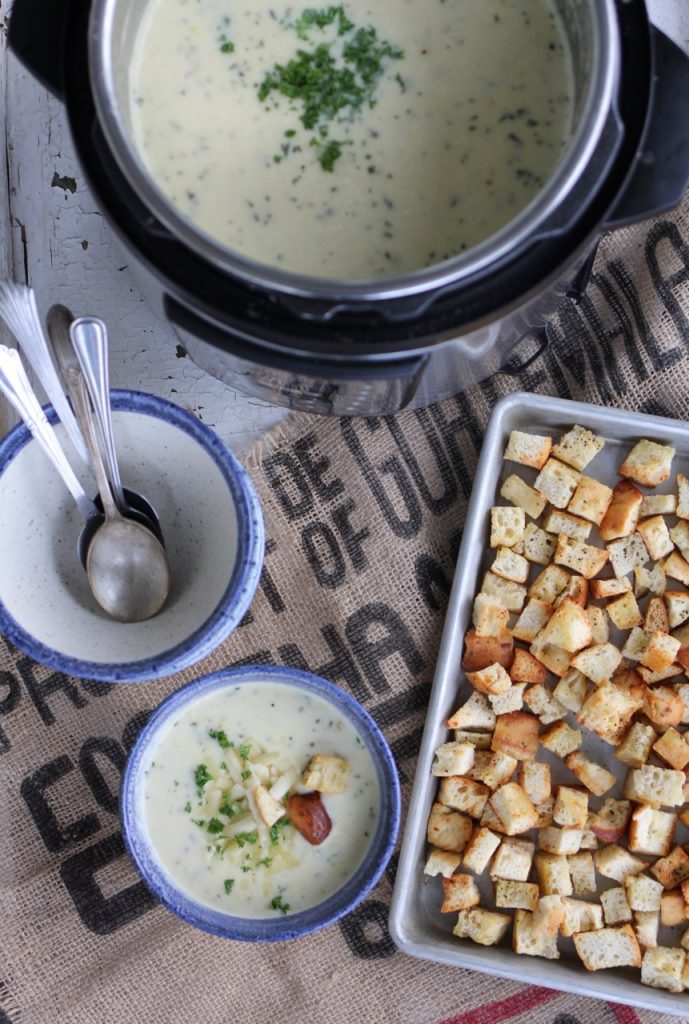 Instant Pot White Cheddar Potato Soup