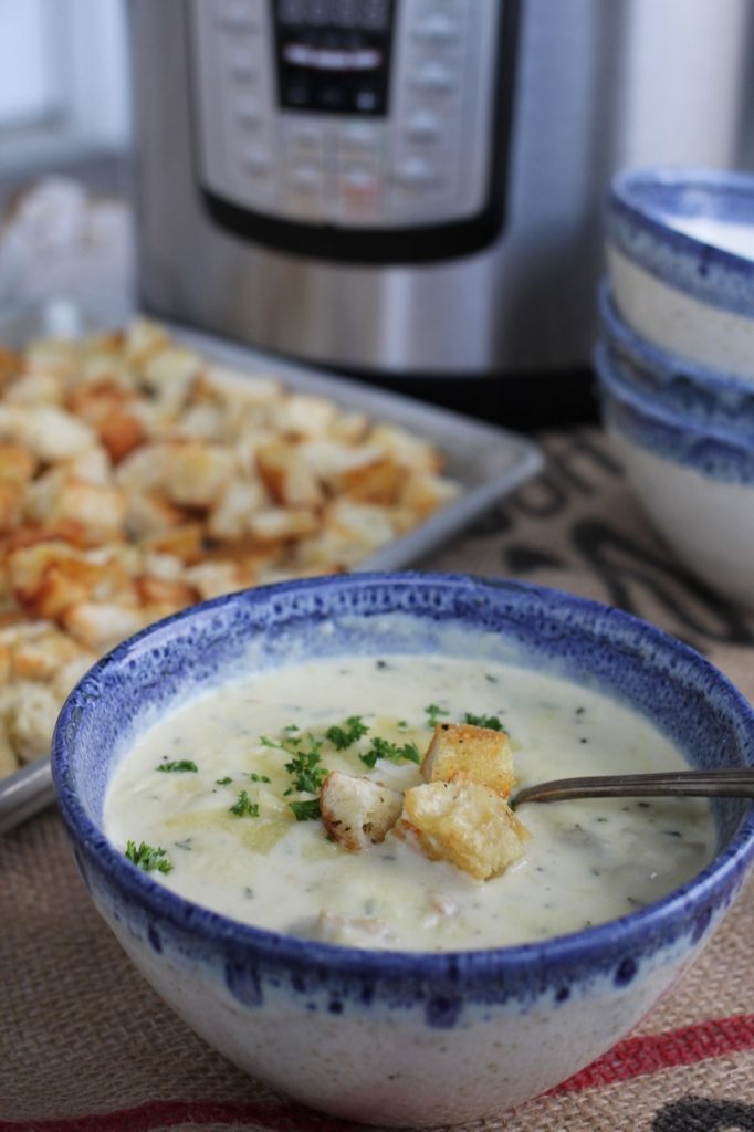 Instant Pot White Cheddar Potato Soup