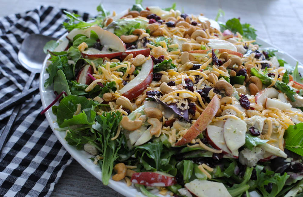 Fresh Pear Salad with Gouda Cheese