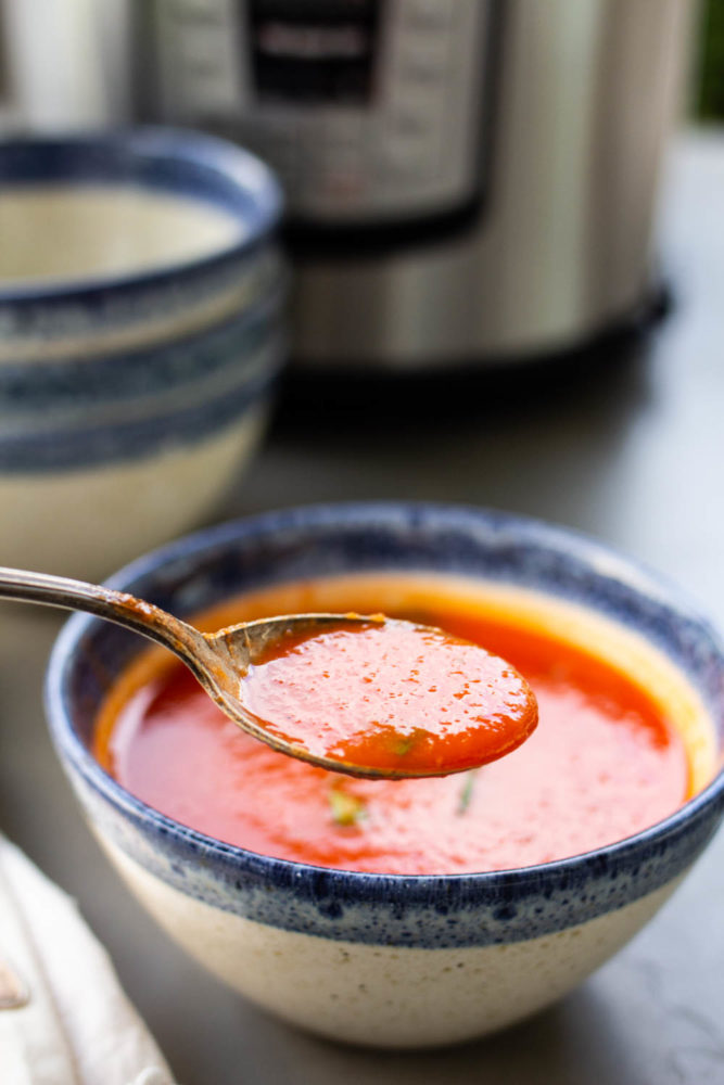 Instant Pot Tomato Soup