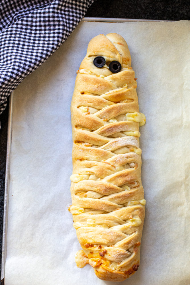 Easy Mummy Stromboli