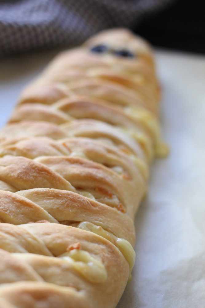 Mummy braided pepperoni pizza