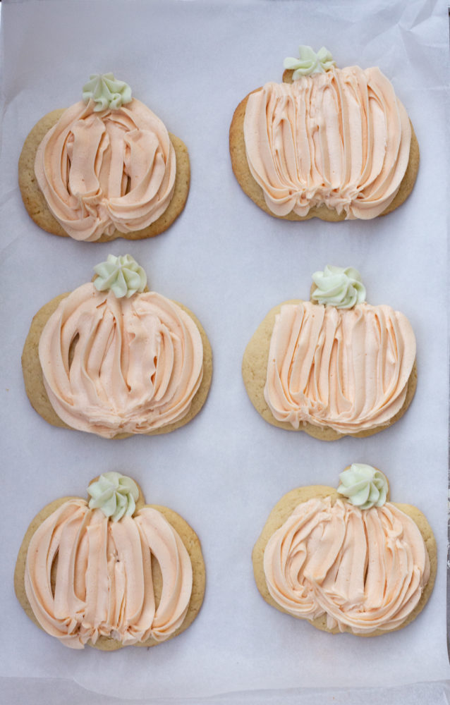 Easy Soft Sugar Cookies With Frosting