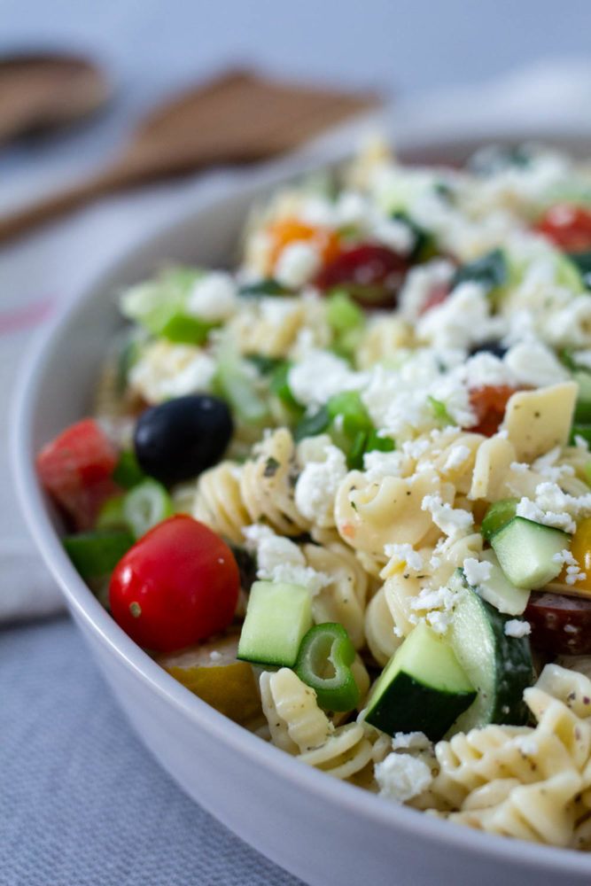 How to make Greek Pasta Salad from scratch