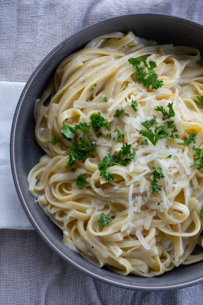 Family style Creamy Fettuccine Alfredo 