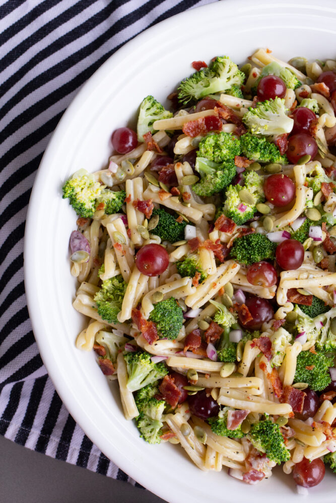 Broccoli, Grape and Pasta Salad