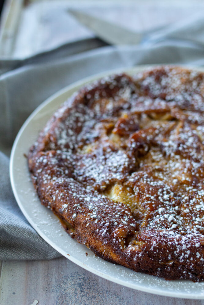 German Apple Pancake Recipe {Apple Oven Pancake}