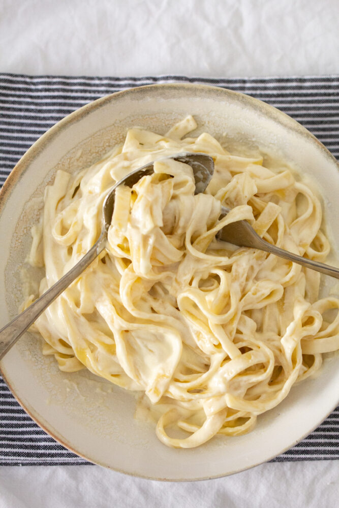 How to make Creamy Fettuccine Alfredo