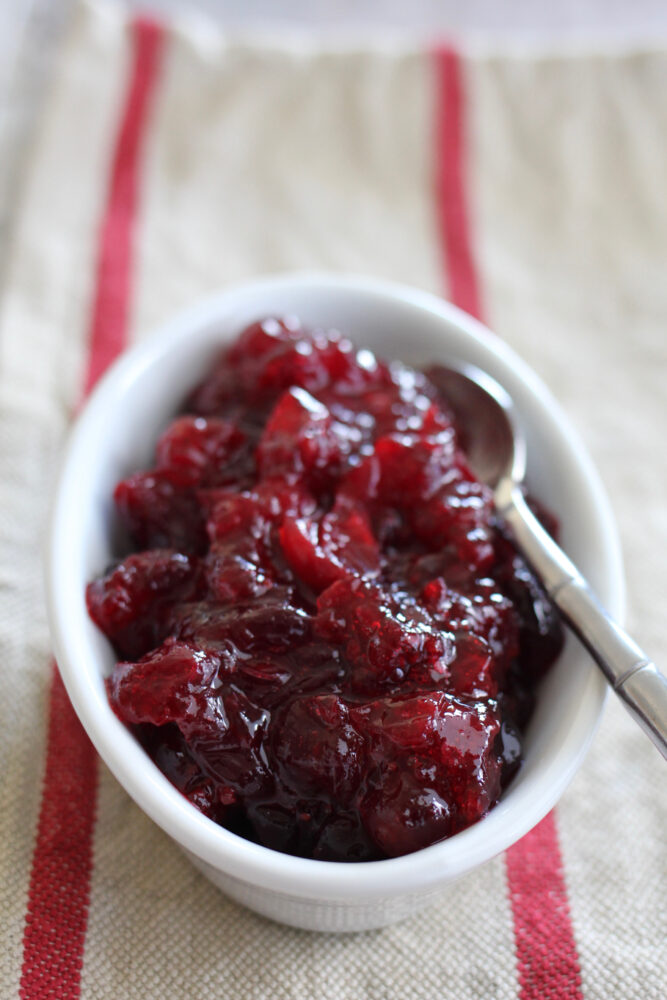 3 Ingredient Instant Pot Cranberry Sauce