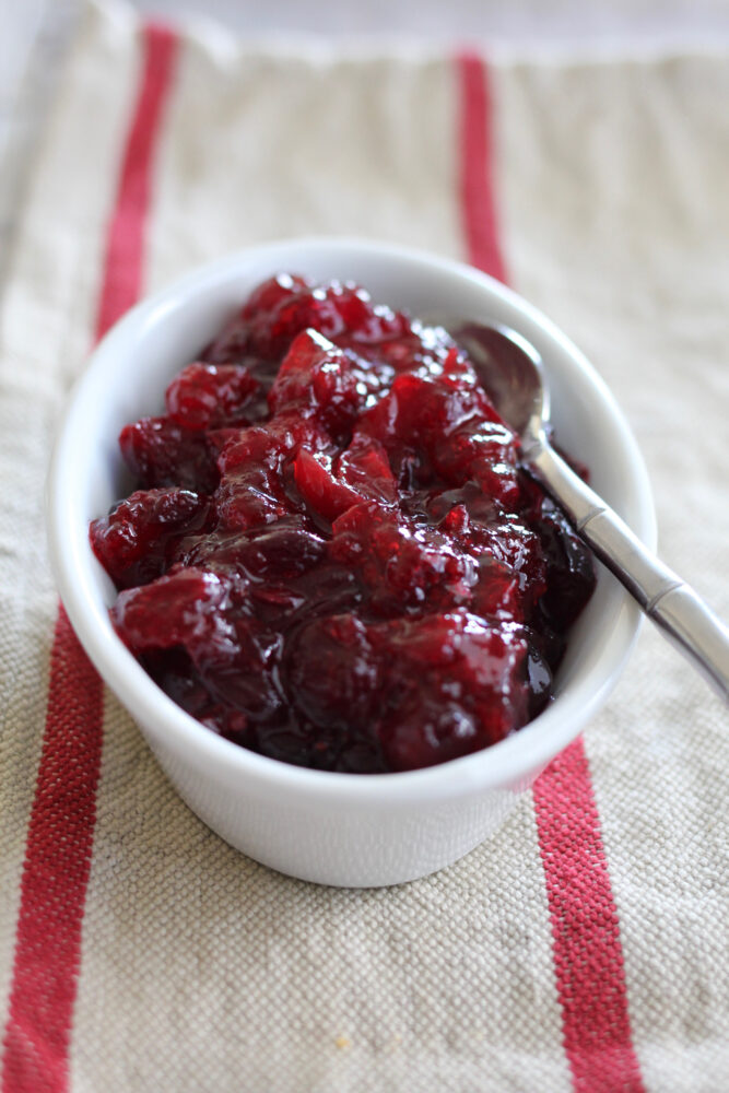 3 Ingredient Instant Pot Cranberry Sauce