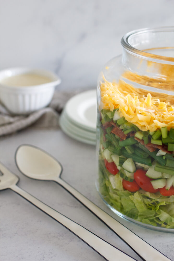 7 Layer Salad in a Jar - Kirbie's Cravings